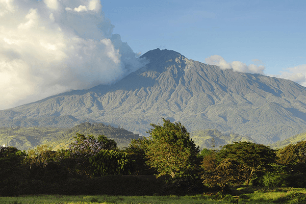 4 Days Trekking Mt Meru